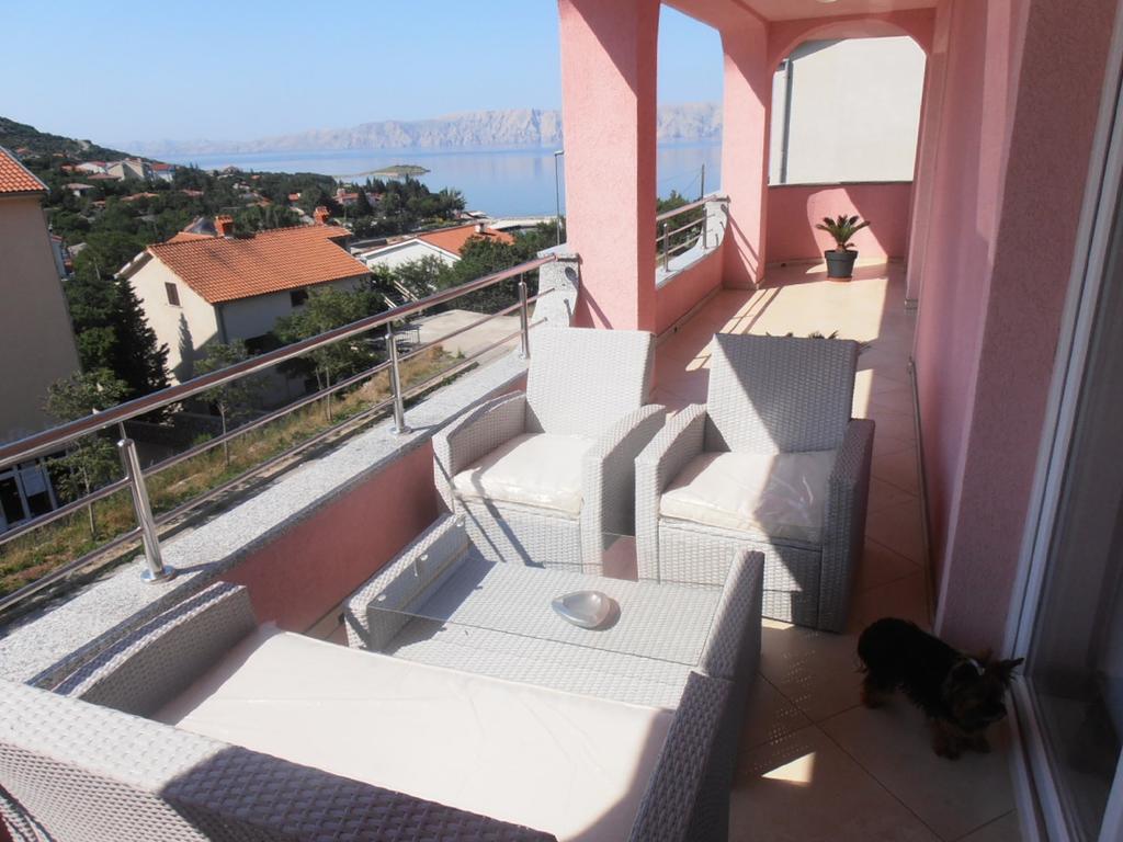 Apartments Cosic Klenovica Zimmer foto